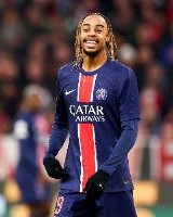 开云体育APP-外媒：巴黎不想卖巴尔科拉，但球员换了经纪人拜仁仍在等机会